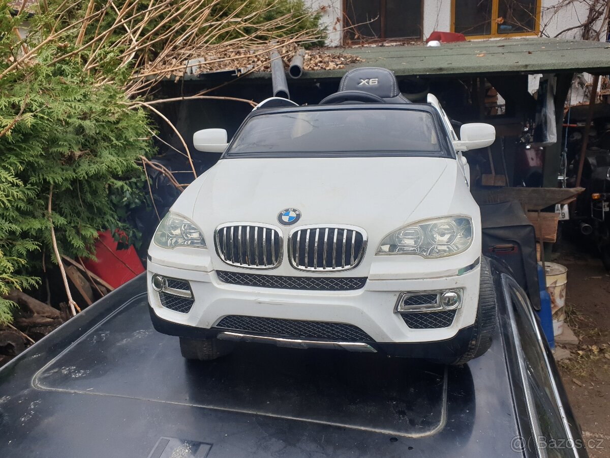BMW autíčko - 8