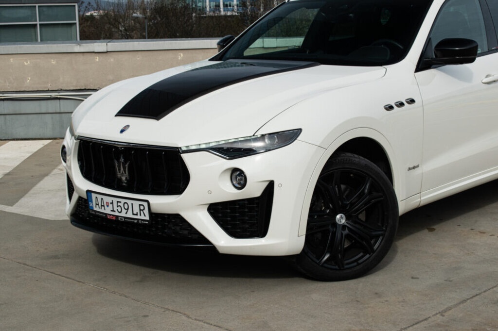 Maserati Levante SQ4 - 8