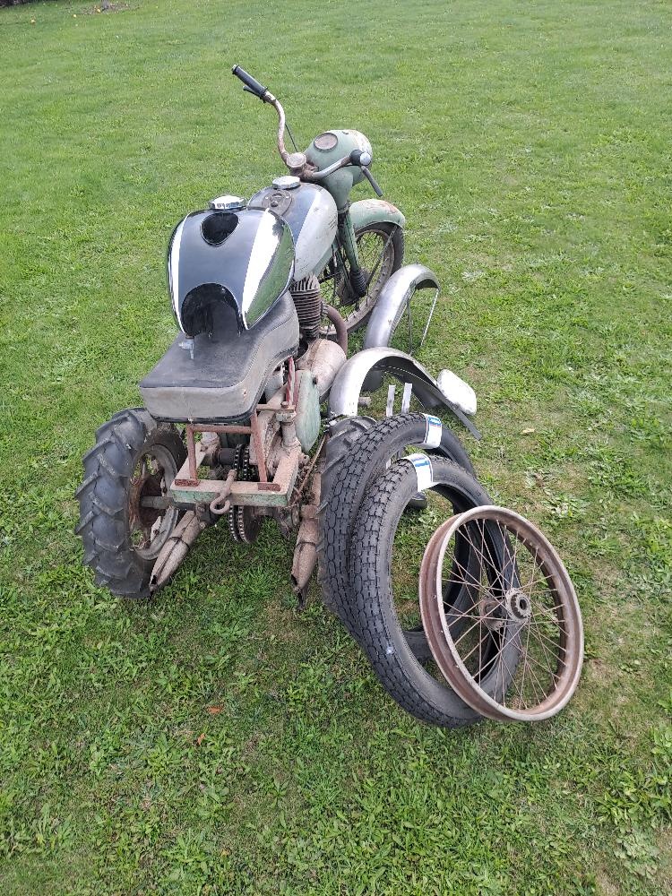 Jawa pérák 250, rv. 1947 - 8