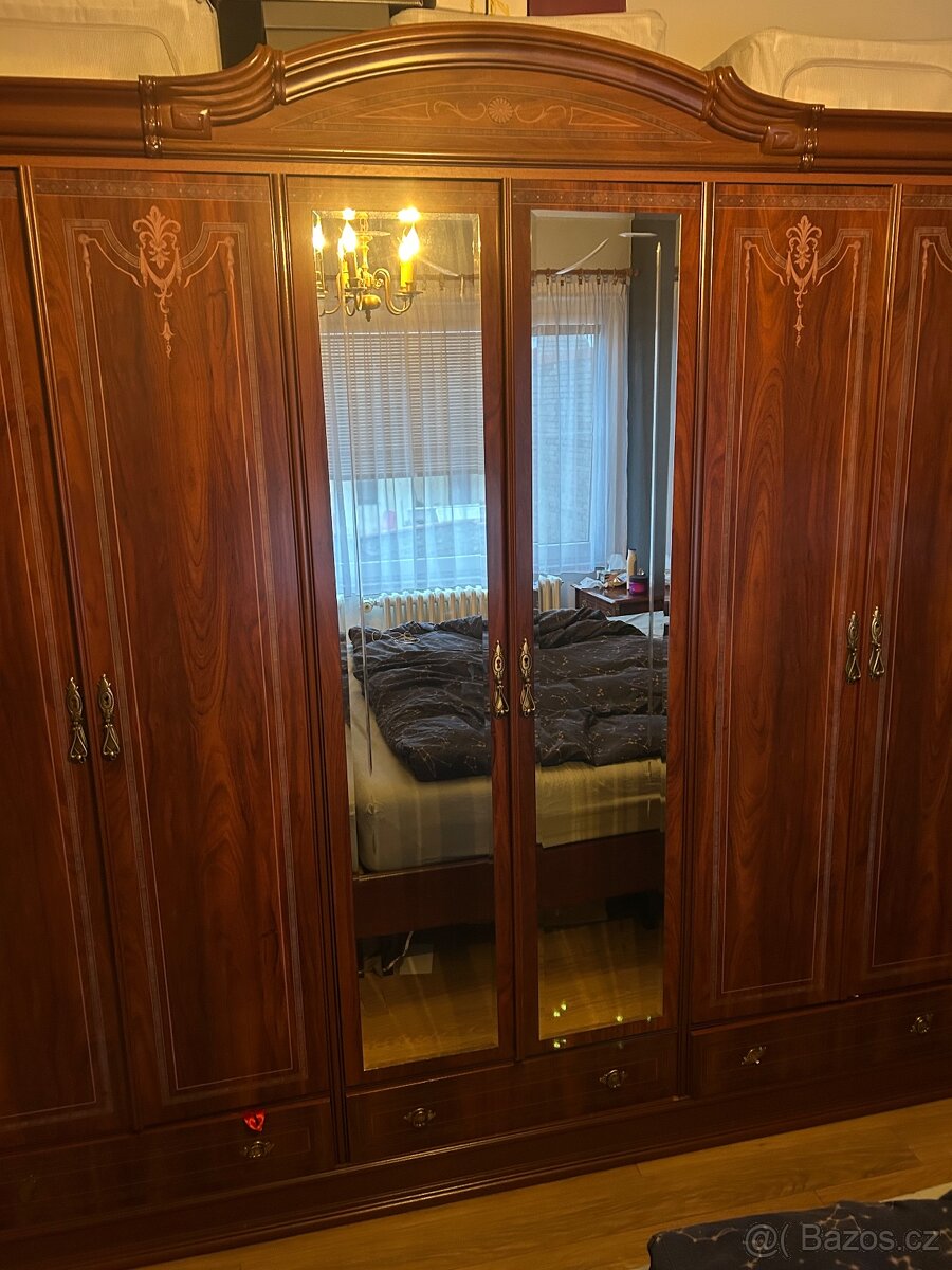 Stylová španělská ložnice - 8