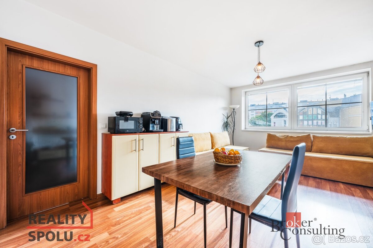 Převod dr. podílu, byty/2+kk, 55 m2, Hálkova 1725/15, 74705 - 8