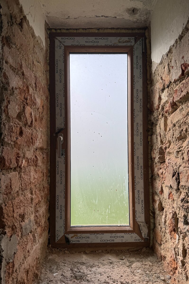 Plastová okna - 9ks - 8