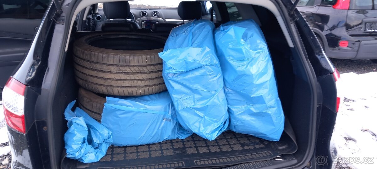 Ford Mondeo 2.0 TDCi 103 kW - 8