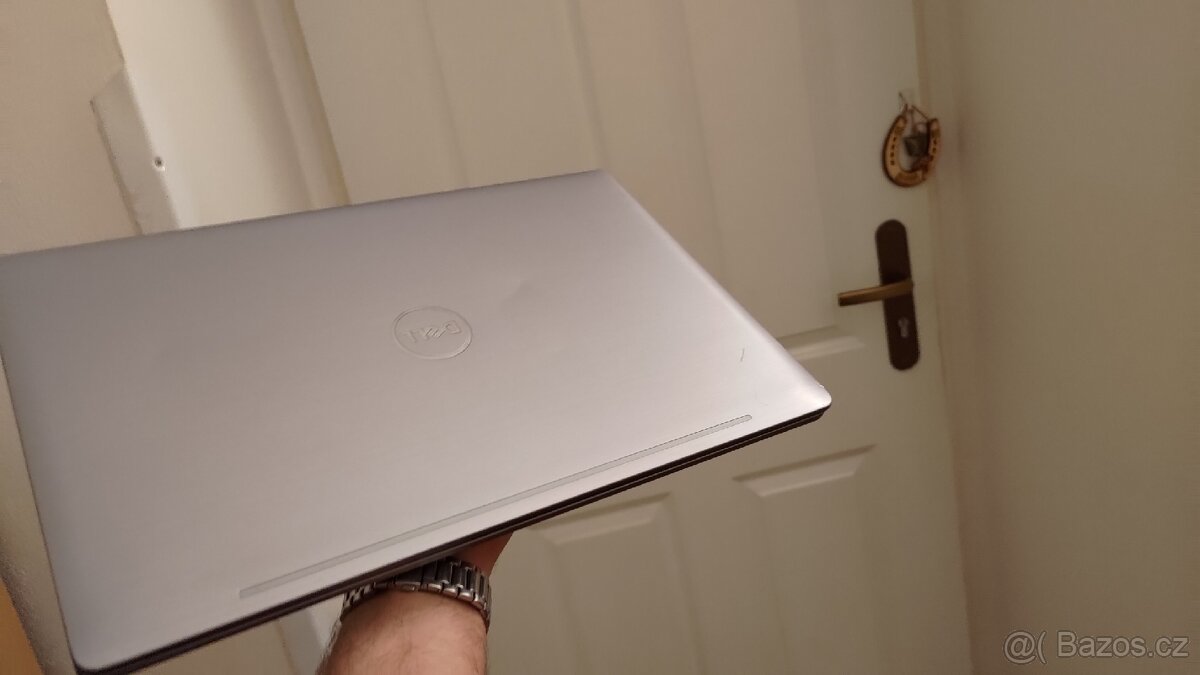 Dell letitude 5511 i7 10 gen 1tb SSD nVidia mx250 - 8