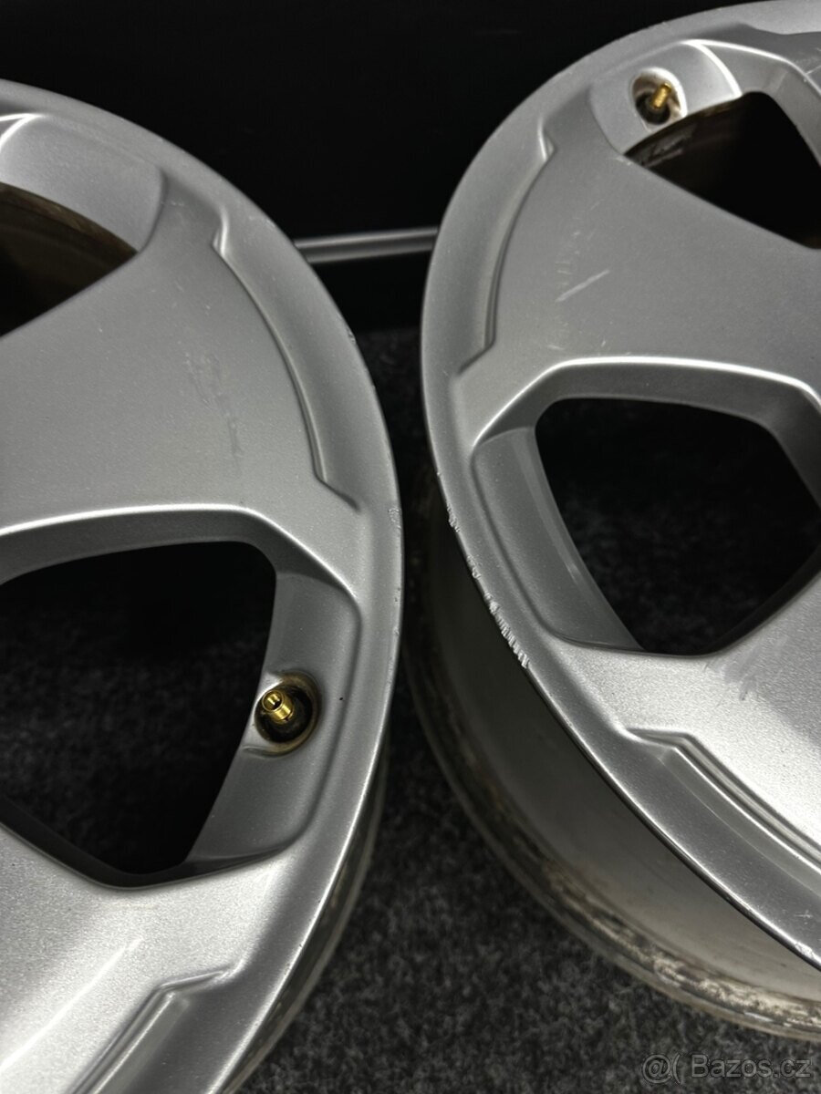 Alu AUDI 5x112 17” 8P0601025C - 8