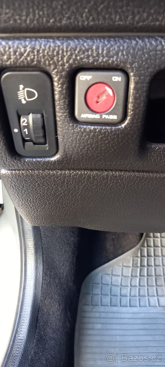 Peugeot 206sw 1.4HDI tažné zařízení,klimatizace - 8