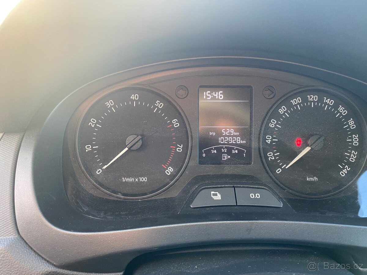 Rapid 1.2 pouze(102600km) Servisni kniha - 8