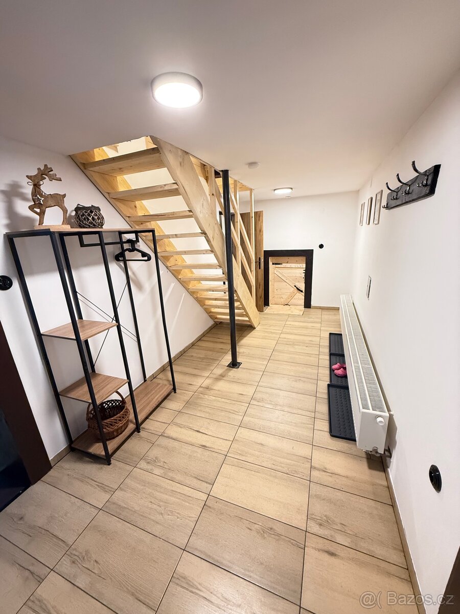Pronájem krásné chaloupky - 8