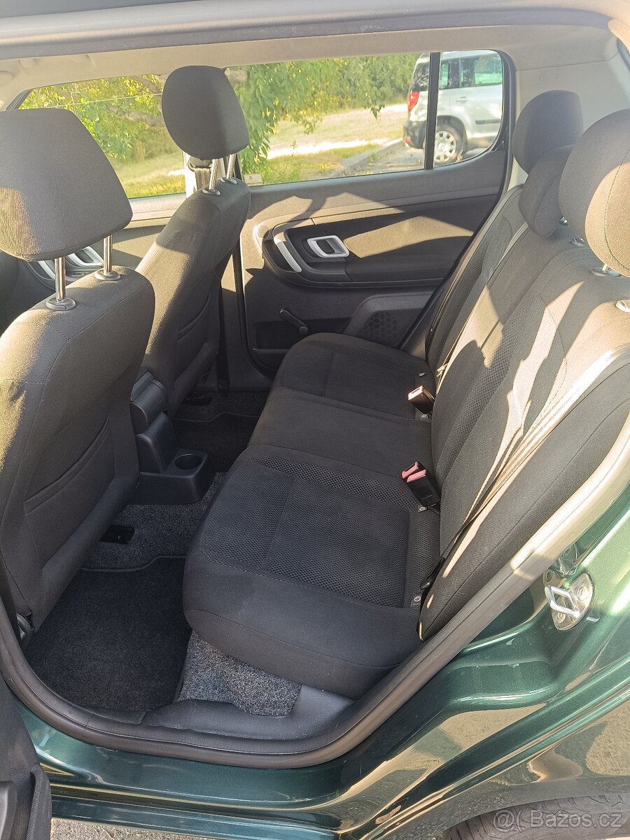 Škoda Fabia II, 1.2i - 8