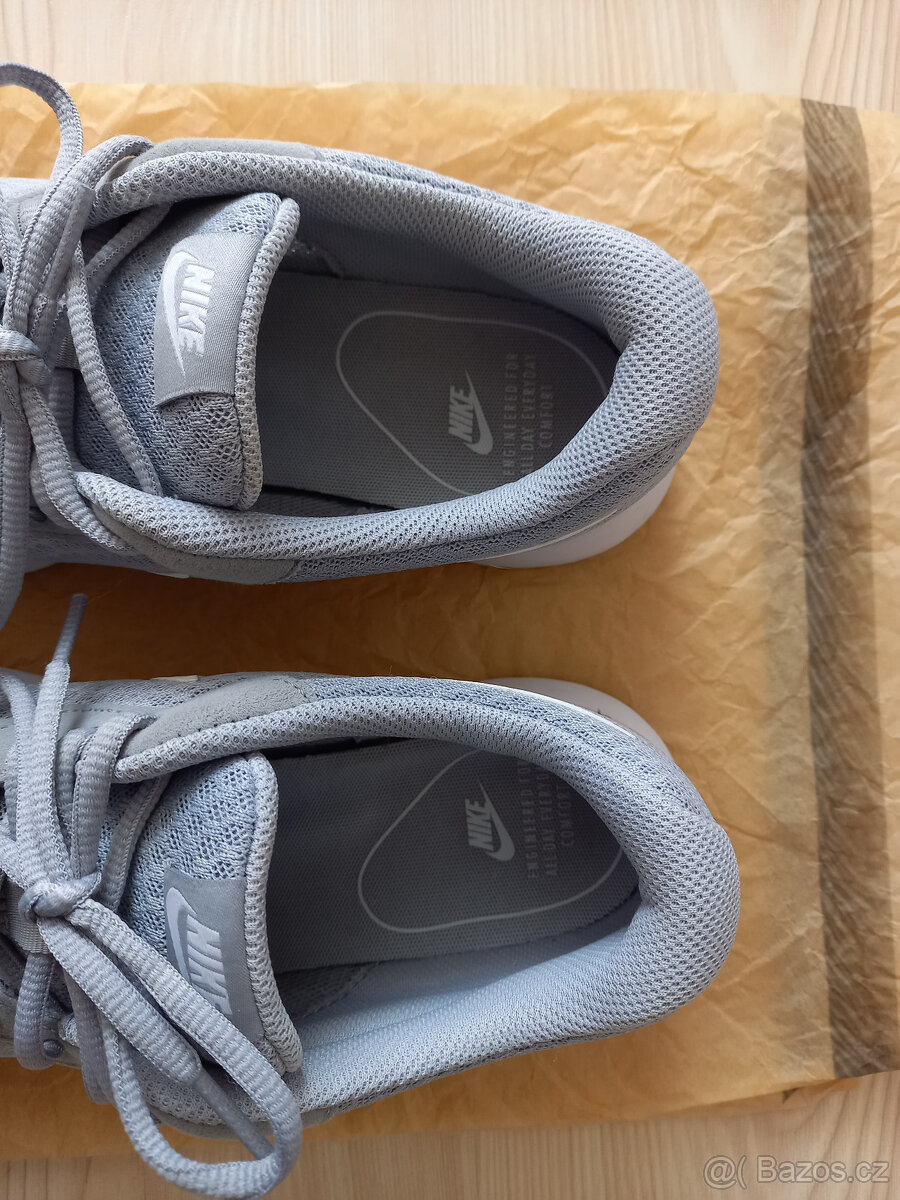 Tenisky NIKE TANJUN - velikost 40.5 - 8