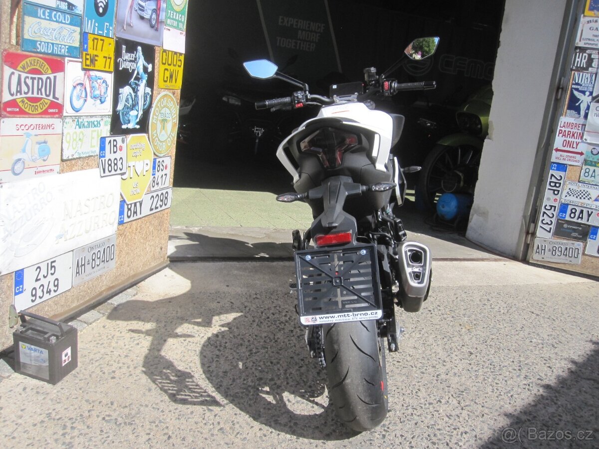 CFMOTO 450NK - bílá - 8