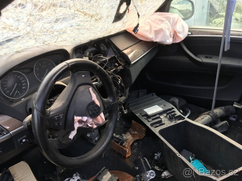 BMW E70 4.8i dily - 8