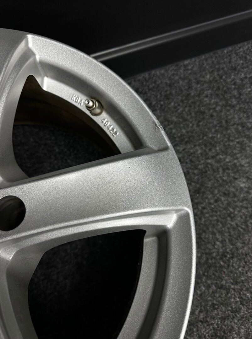 Alu Platin 5x120 16” - 8