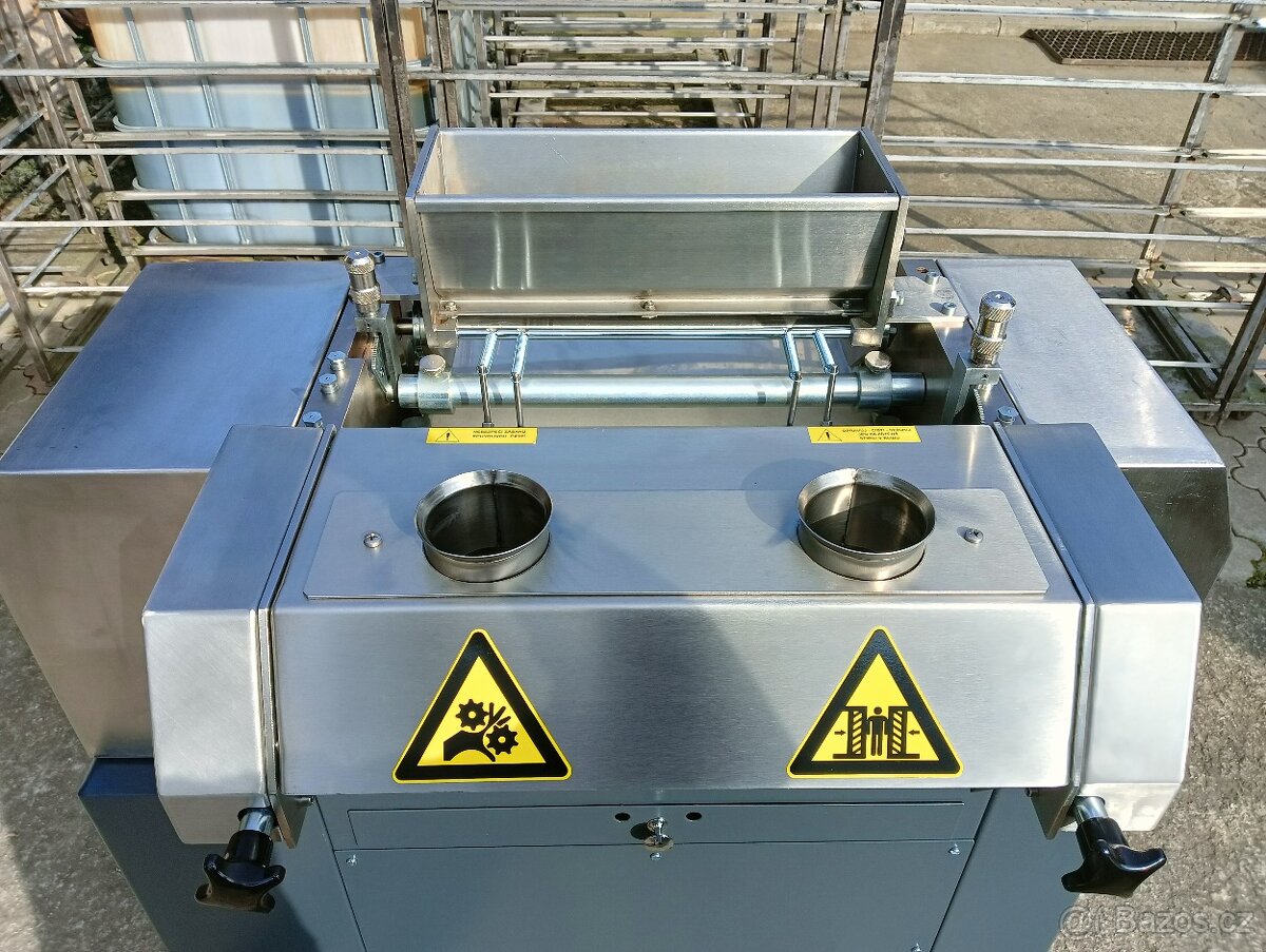 PROFI ČESKÝ ROHLÍKOVAČ TOPOS - 8