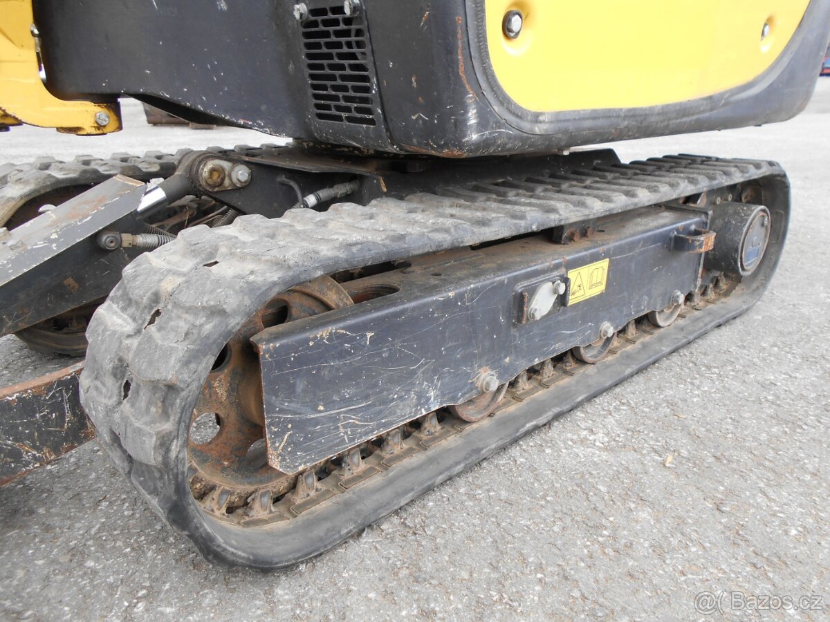 Minibagr YANMAR SV16 - 8