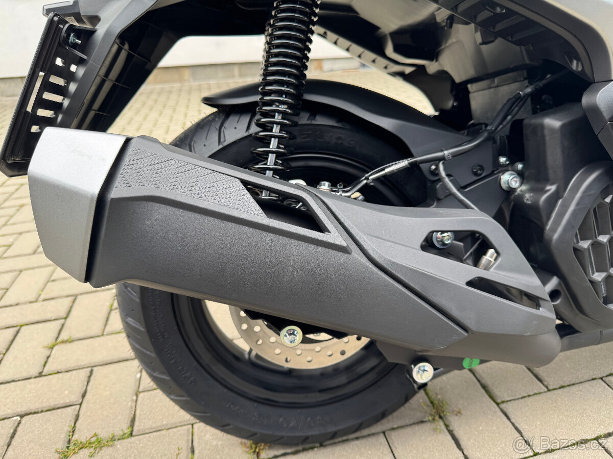 Voge SR1 125i GT - 8