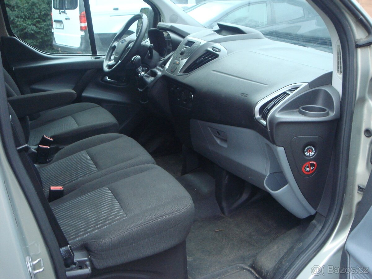 Ford Transit custom 2.2tdci 92kw 9 míst dlouhý 2014 - 8