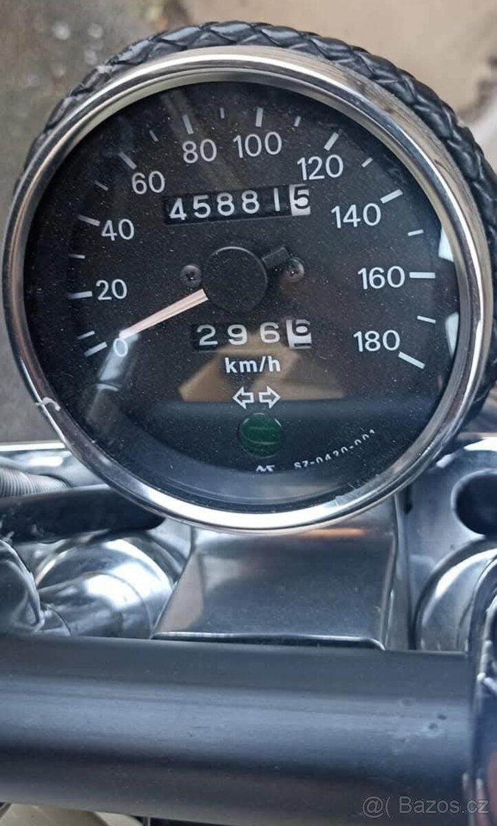 Suzuki vs600 intruder - 8