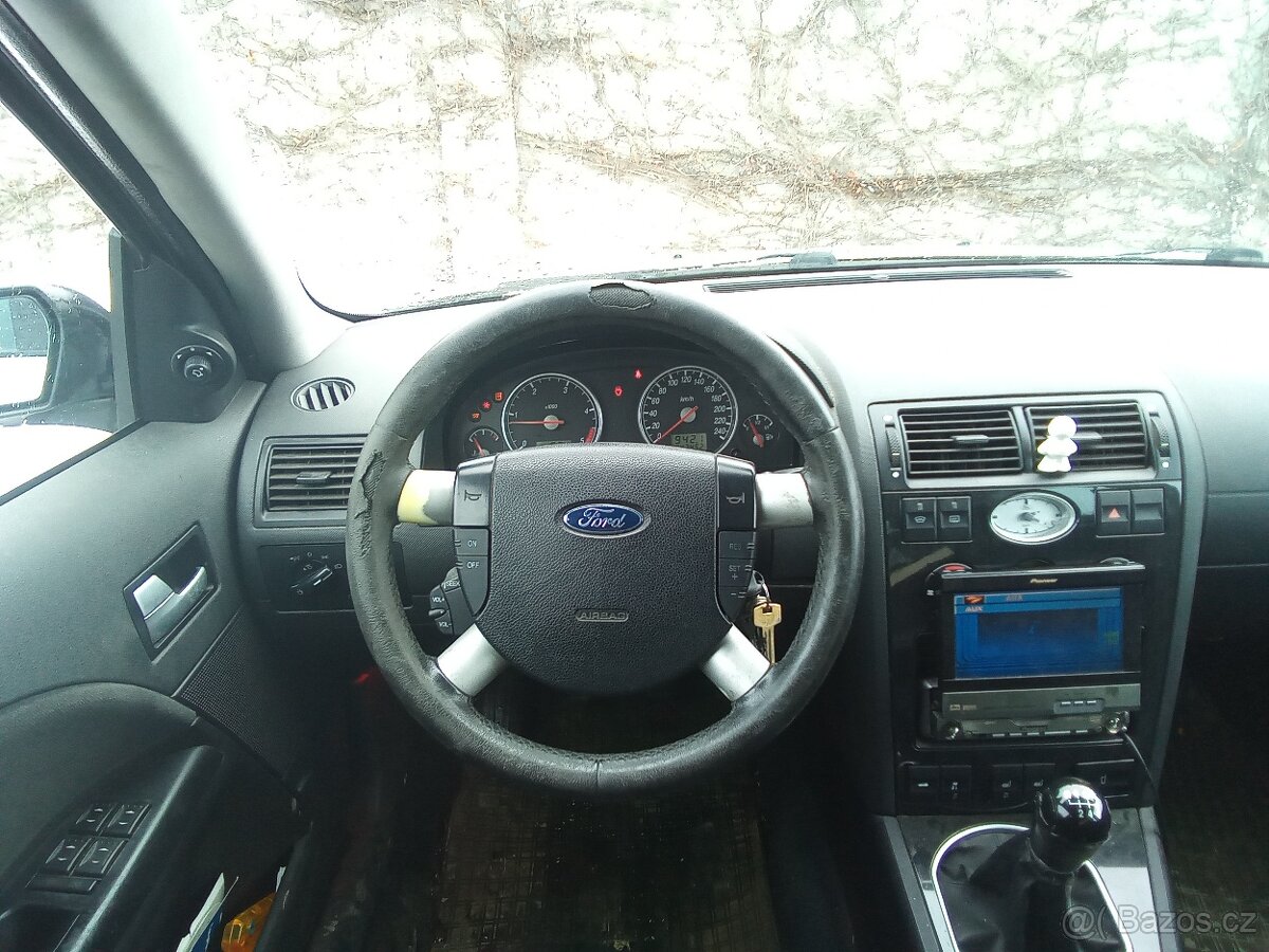 Ford Mondeo 2.0TDCI - 8