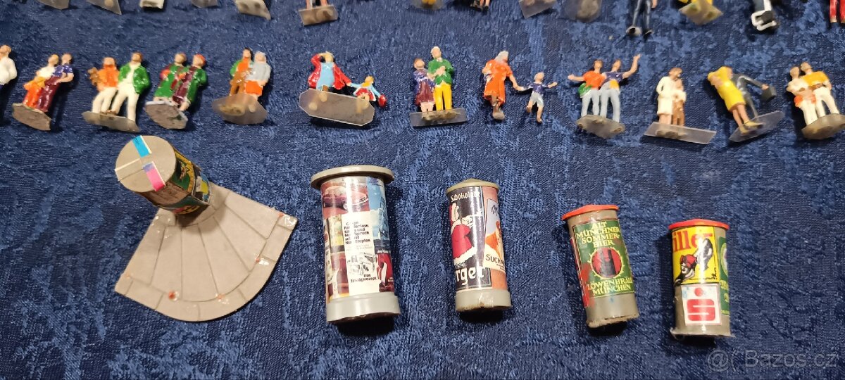 Figurky -miniaturní vel. - 8