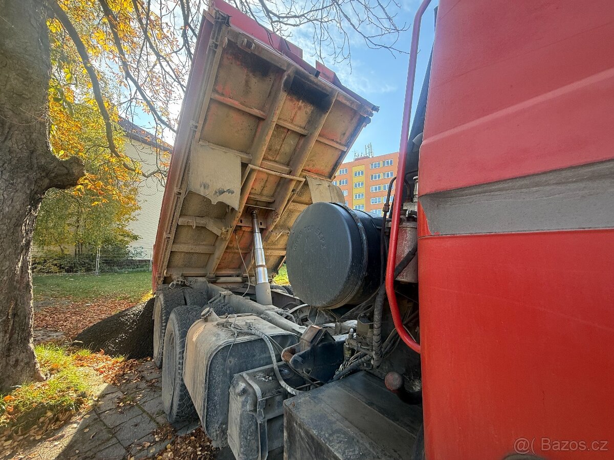 Tatra 815 T3 6x6 sklápěčka - 8