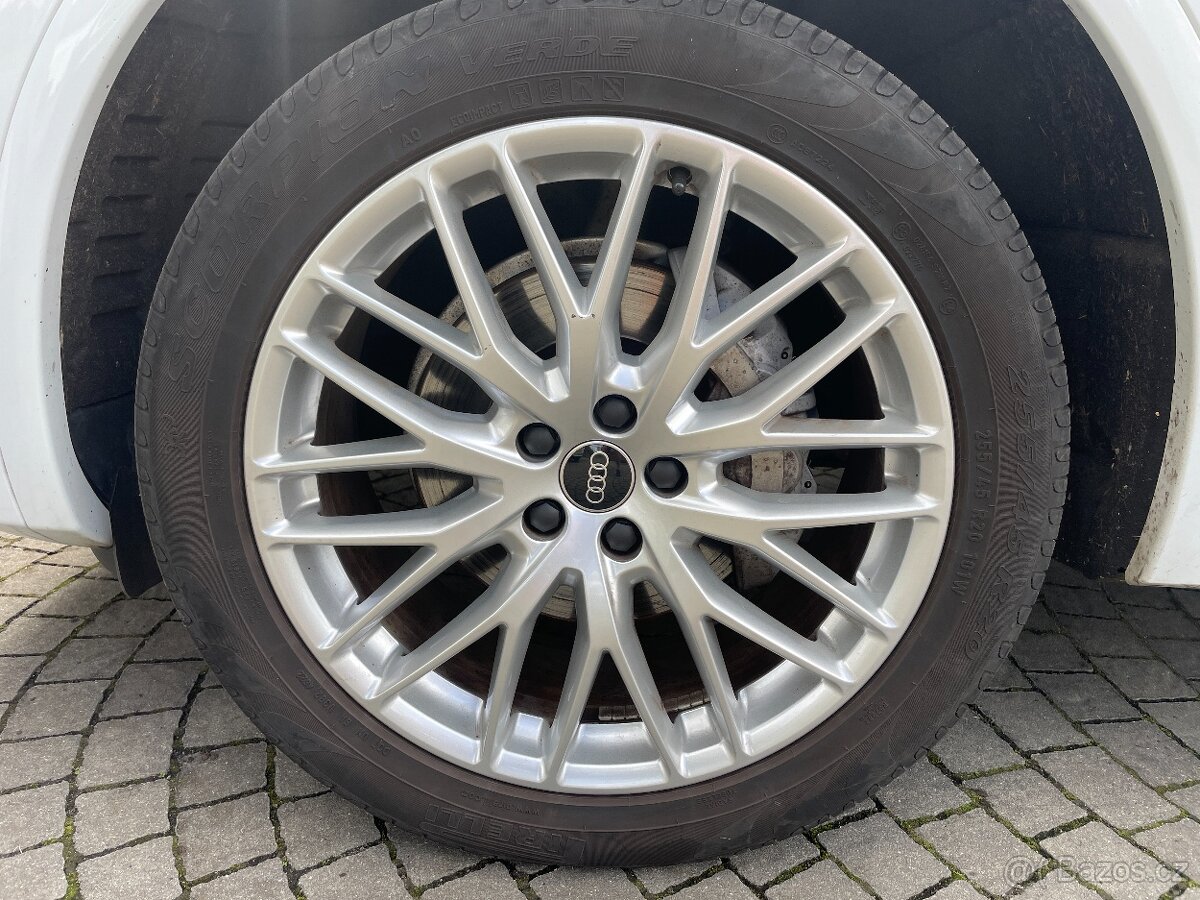 AUDI Q5 2,0TDi 150kW Quattro AUT. - 8