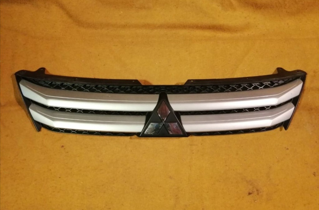 Mitsubishi Eclipse Cross - 8