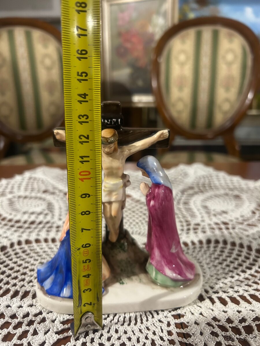 Starožitná porcelánová soška Kalvárie - 8
