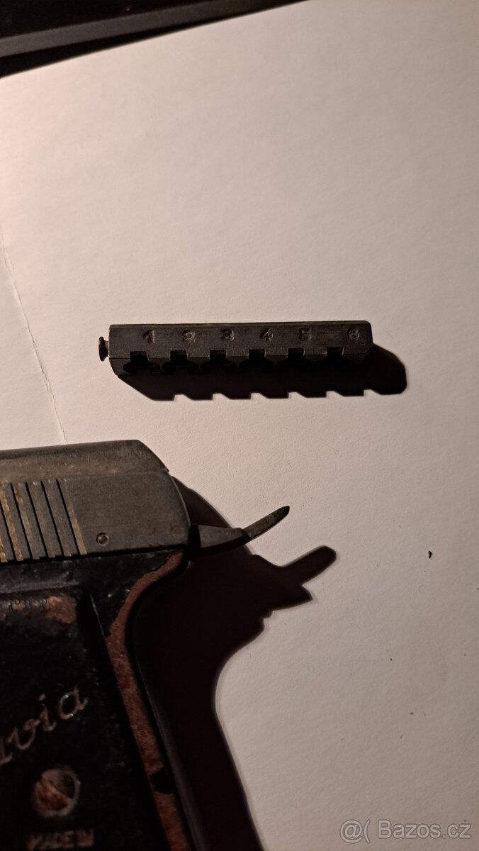 ŠTARTOVAČKA "S L Á V I A". - 8