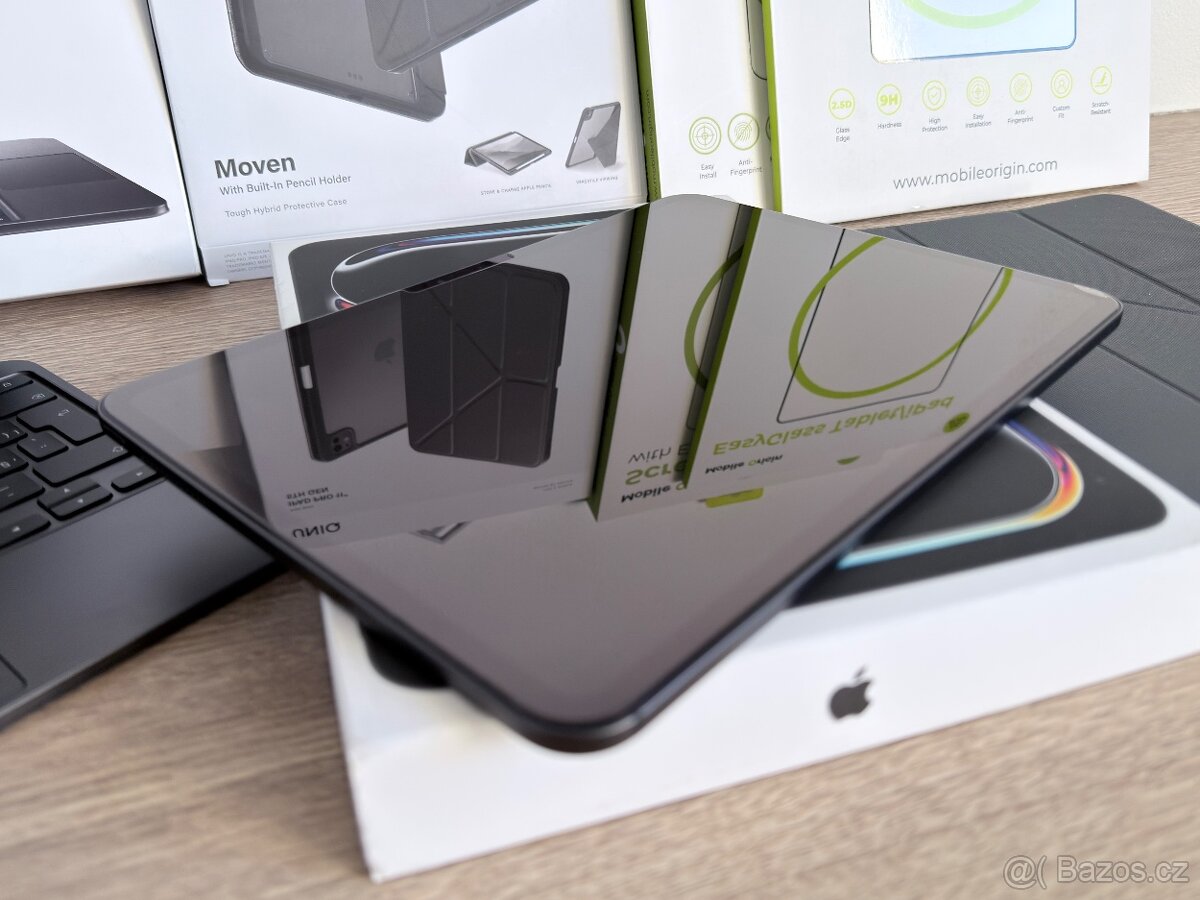 iPad Pro M4, 11" + MAgicKeyboard - záruka 23 měsíců - 8