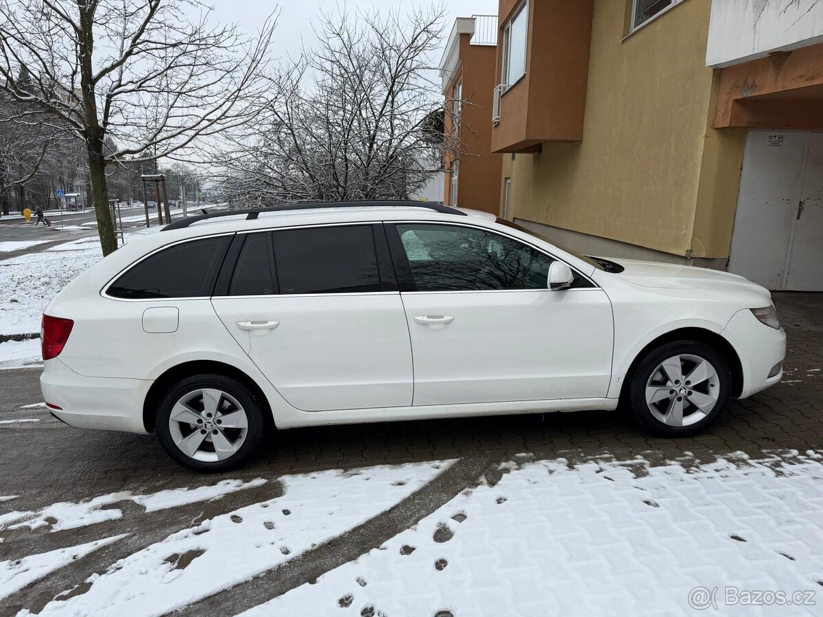 Superb 2 kombi tdi dsg alu tazne - 8