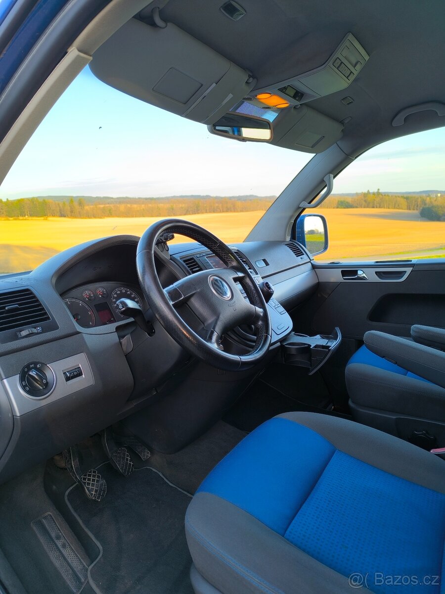 Volkswagen Multivan T5 - 8