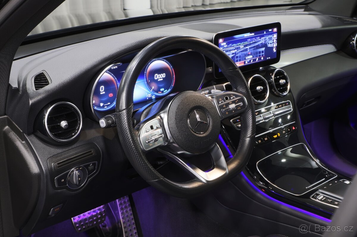 Mercedes-Benz GLC 200 4x4 145kW - otevřeno celý víkend do 20 - 8