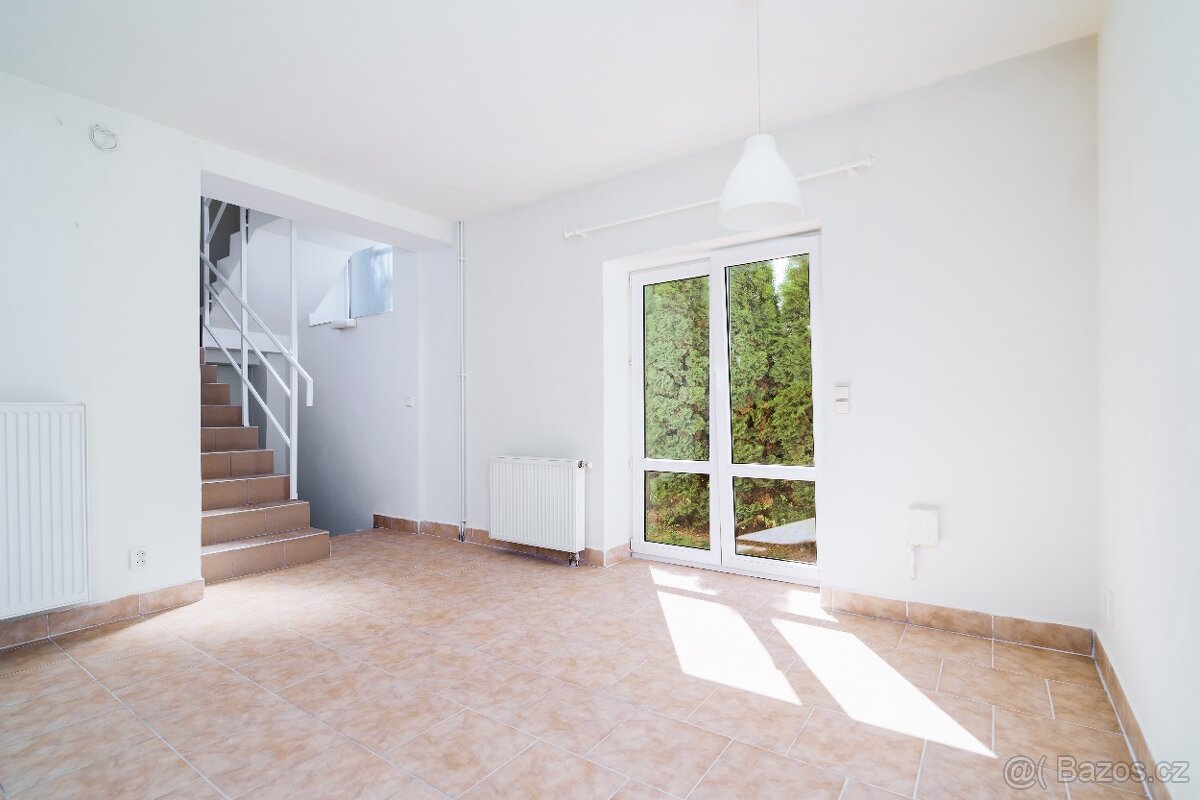 Prodej rodinného domu 130 m², pozemek 770 m² Mořina 242 - 8