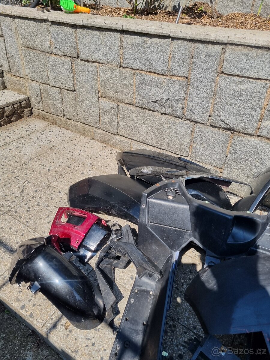 Kapotáž kapoty plasty PEUGEOT SATELIS - 8