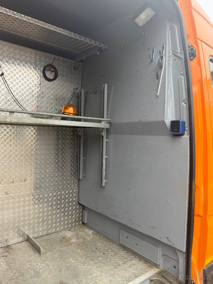 Kanalizacne vozidlo - 8