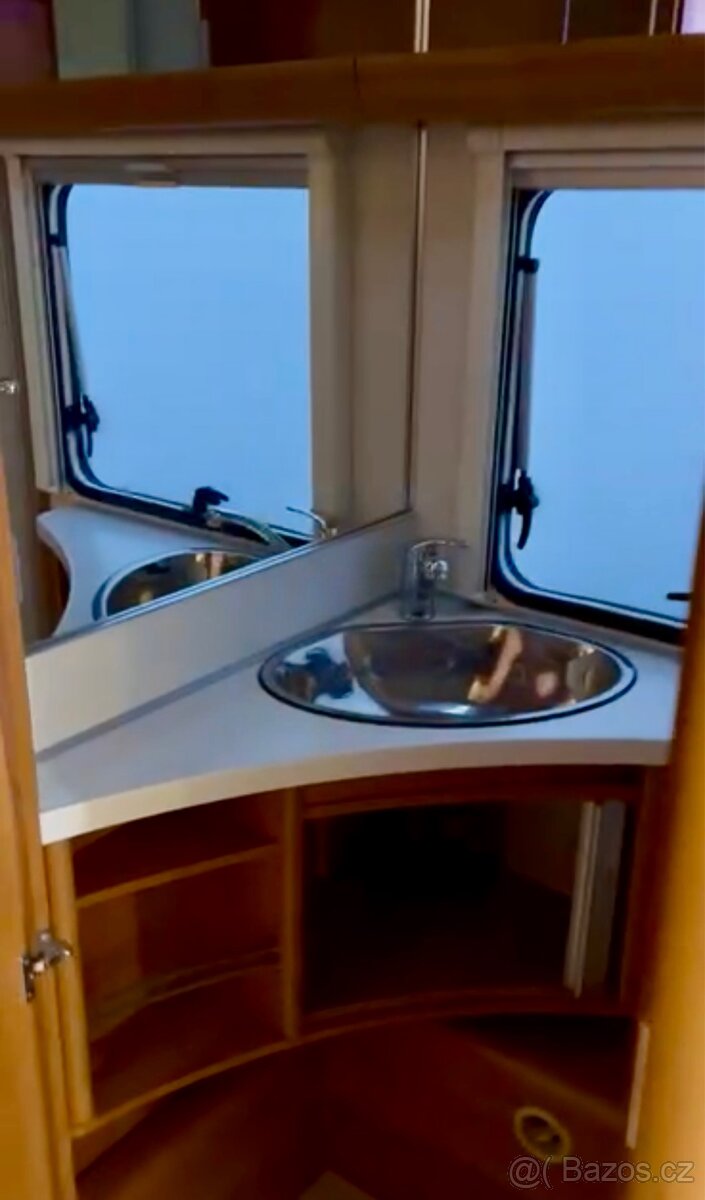 Karavan Fendt diamant 620 TOP STAV - 8