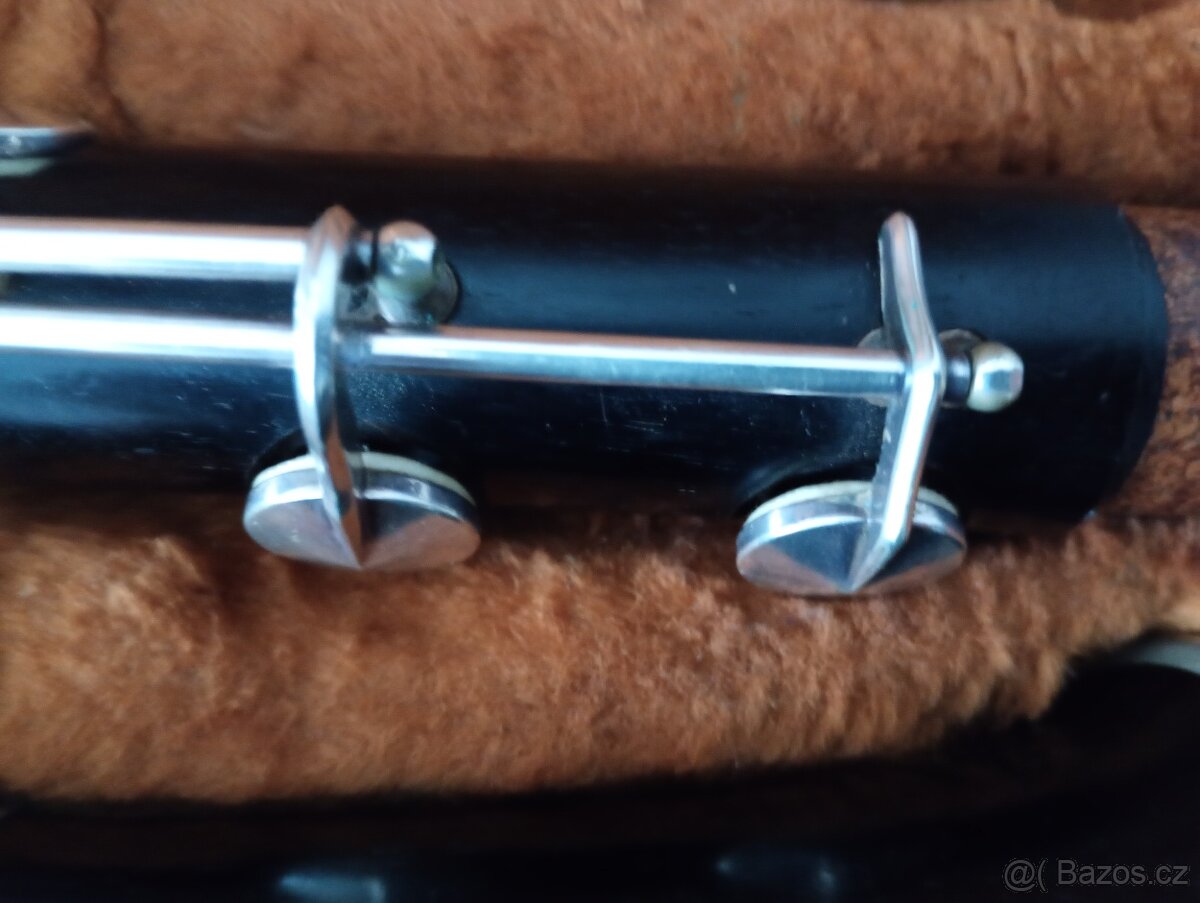 Prodám B Klarinet luxus Special. Amati - 8