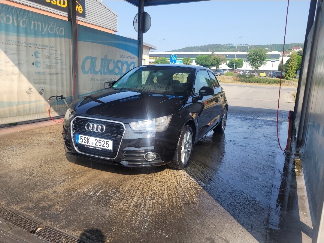 Prodam Audi A1 - 8