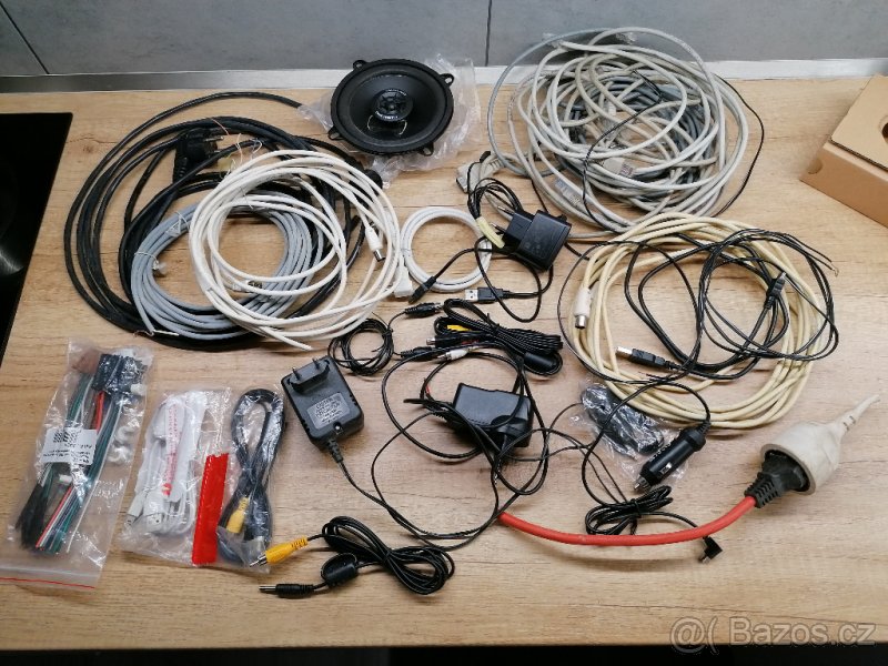 Routery, switch, kabely, adaptéry, PC kabely, větráky a jiné - 8
