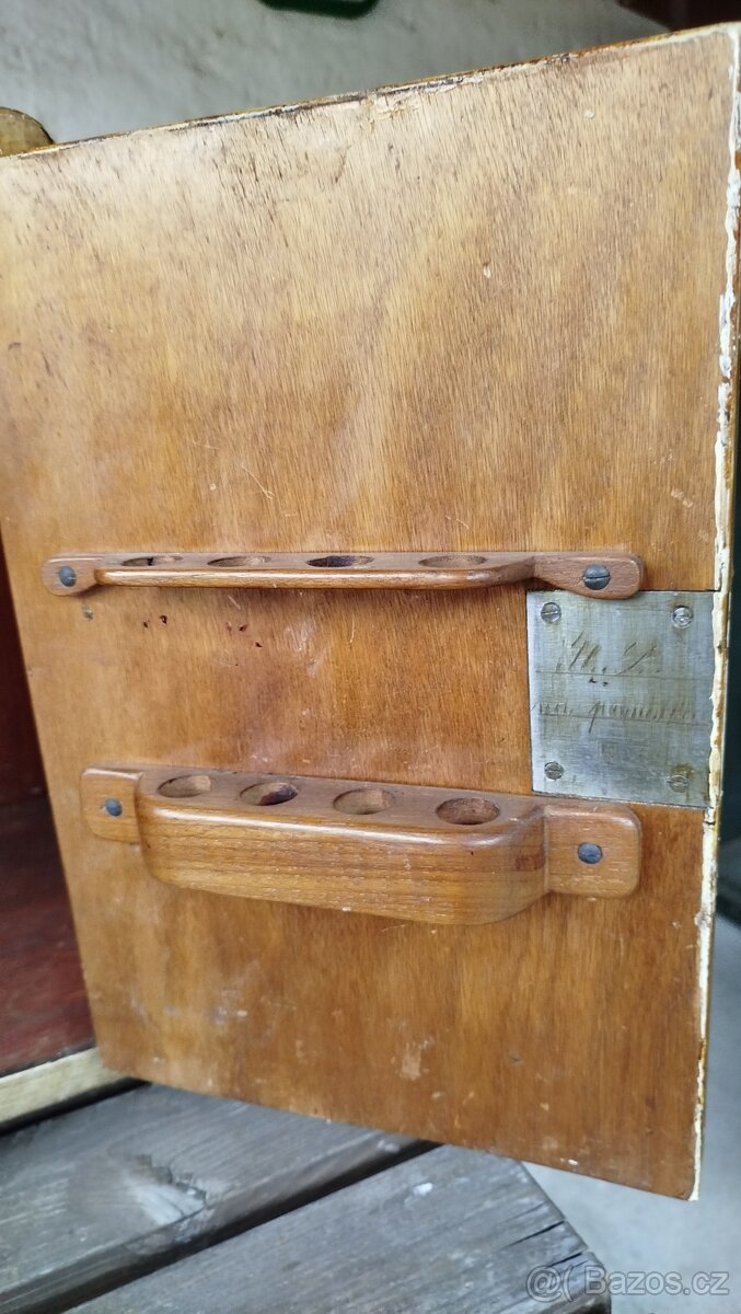Dřevěná skříňka - 8