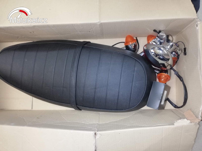 Tiriumph Scrambler - 8