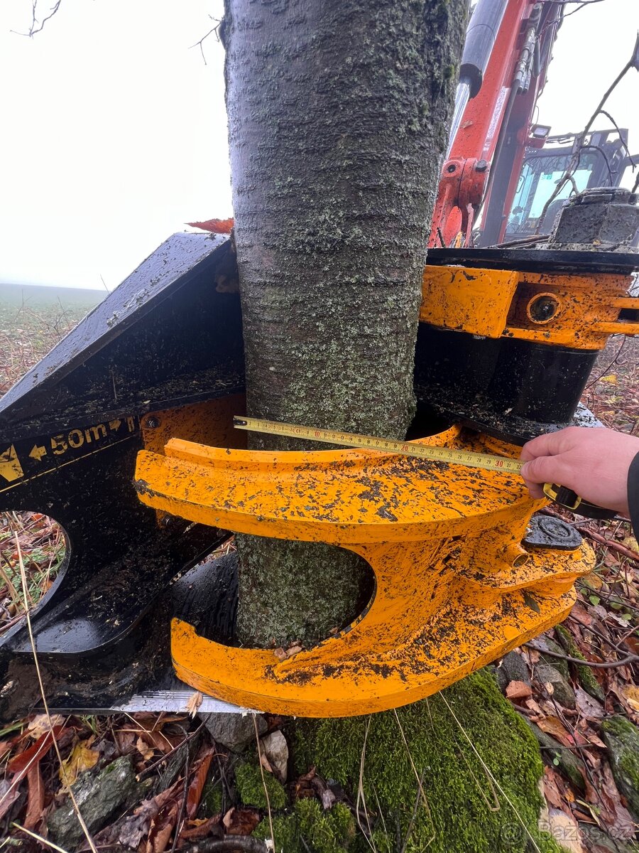 Nůžky na bagr TMK 300 - 8