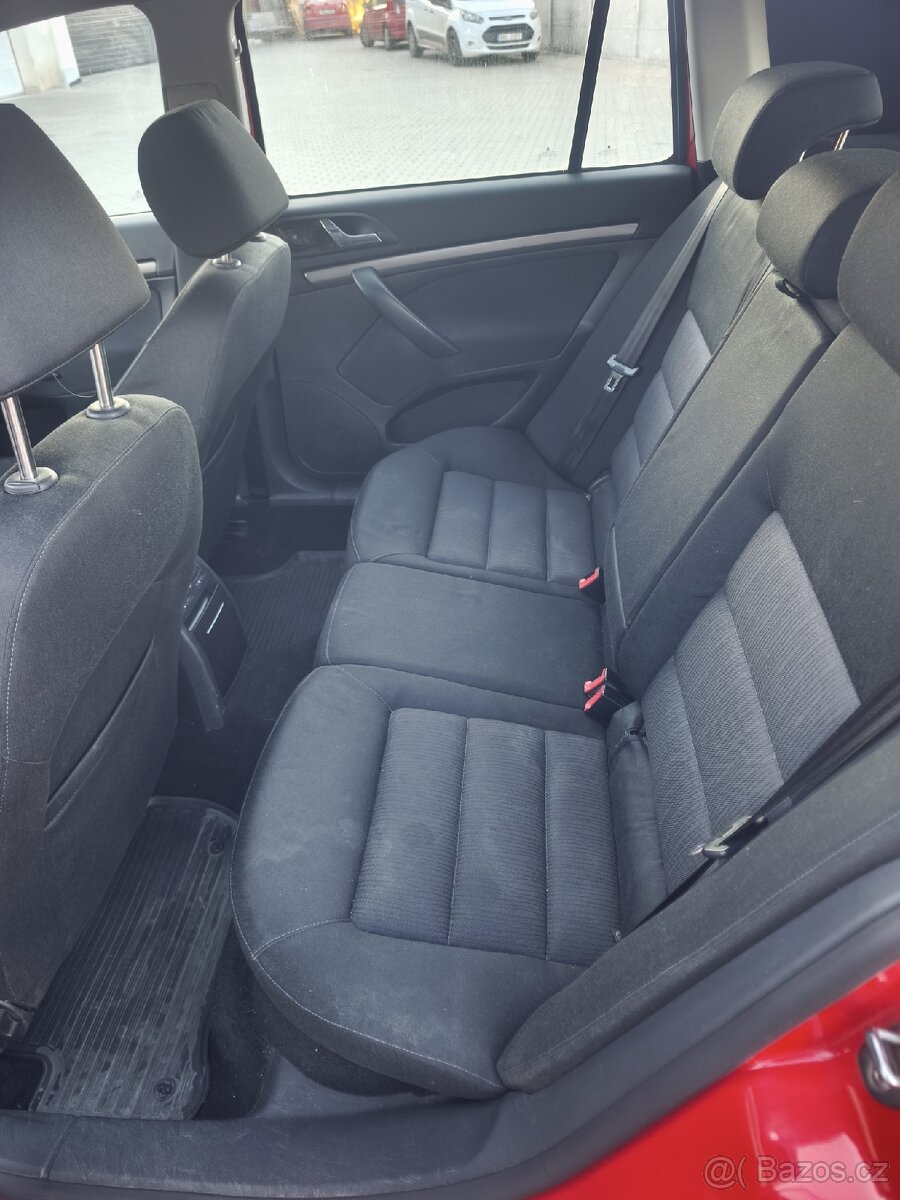 Škoda Octavia II - 8