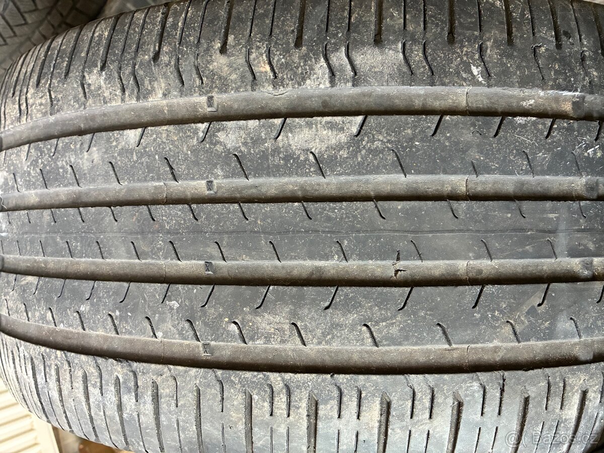 Letní pneu 275/45 R20 - 8