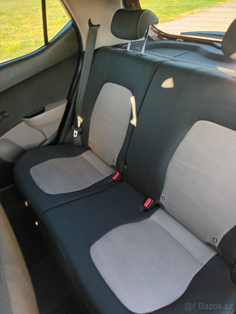 Hyundai i10 1,0 48kw - 8