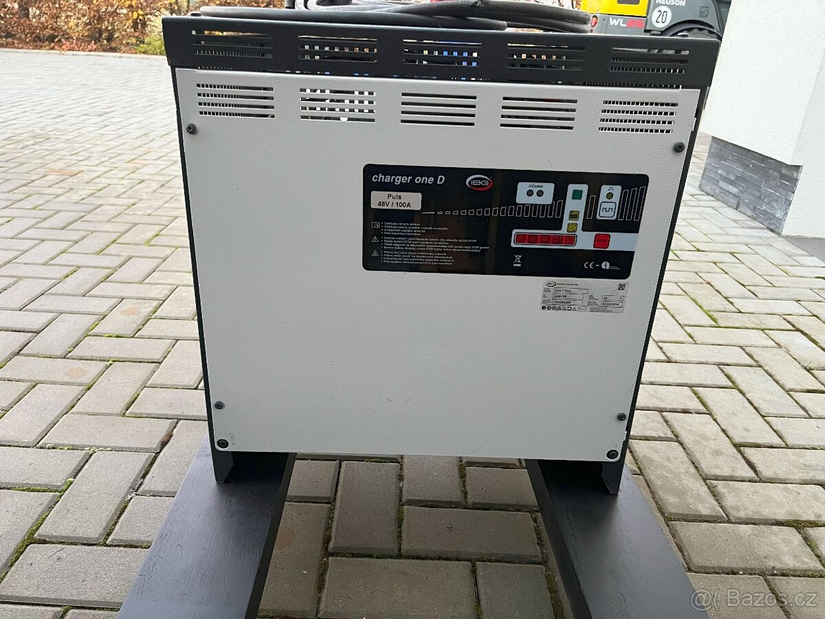 Jungheinrich ETV Q25 - 8
