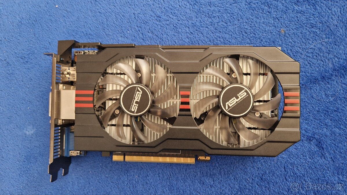 Grafické karty PCI-E plně funkční - 8