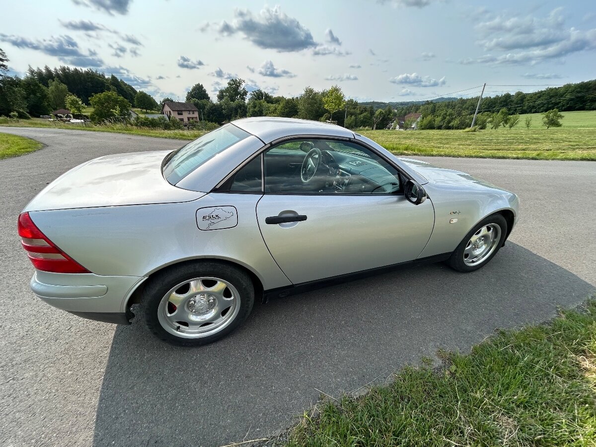 Mercedes-Benz SLK 200 SLEVNĚNO - 8