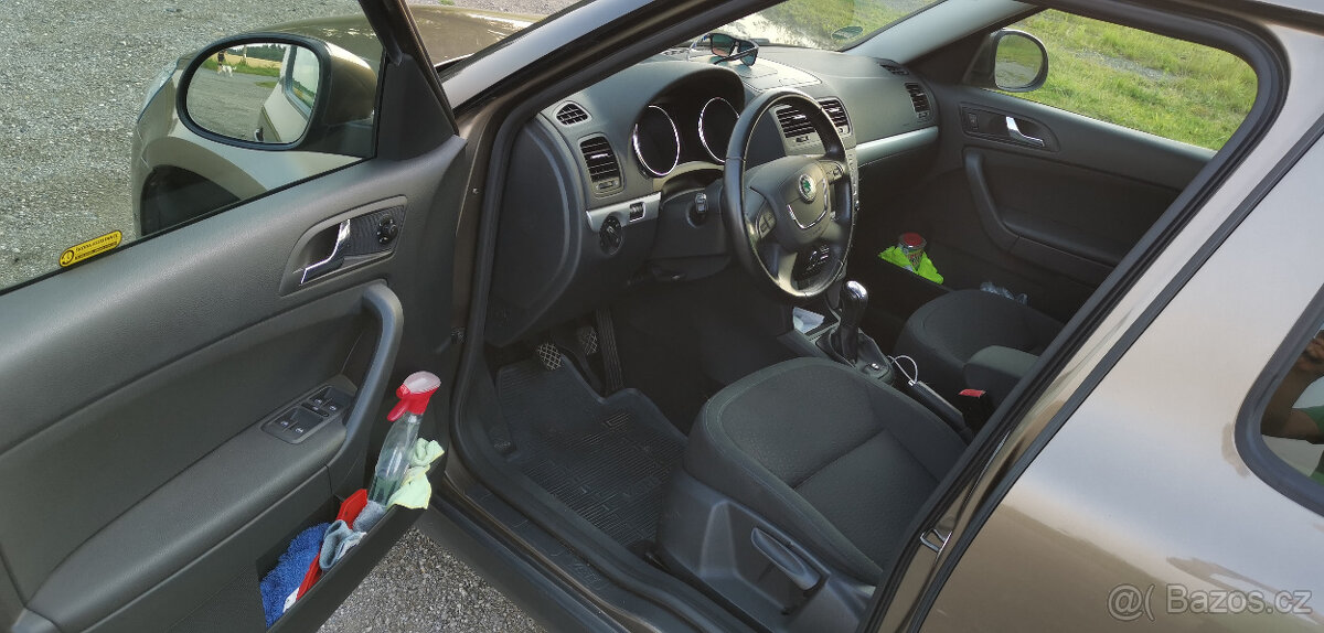 Škoda Yeti 1.8Tsi 118kw 4x4 Experience - 8